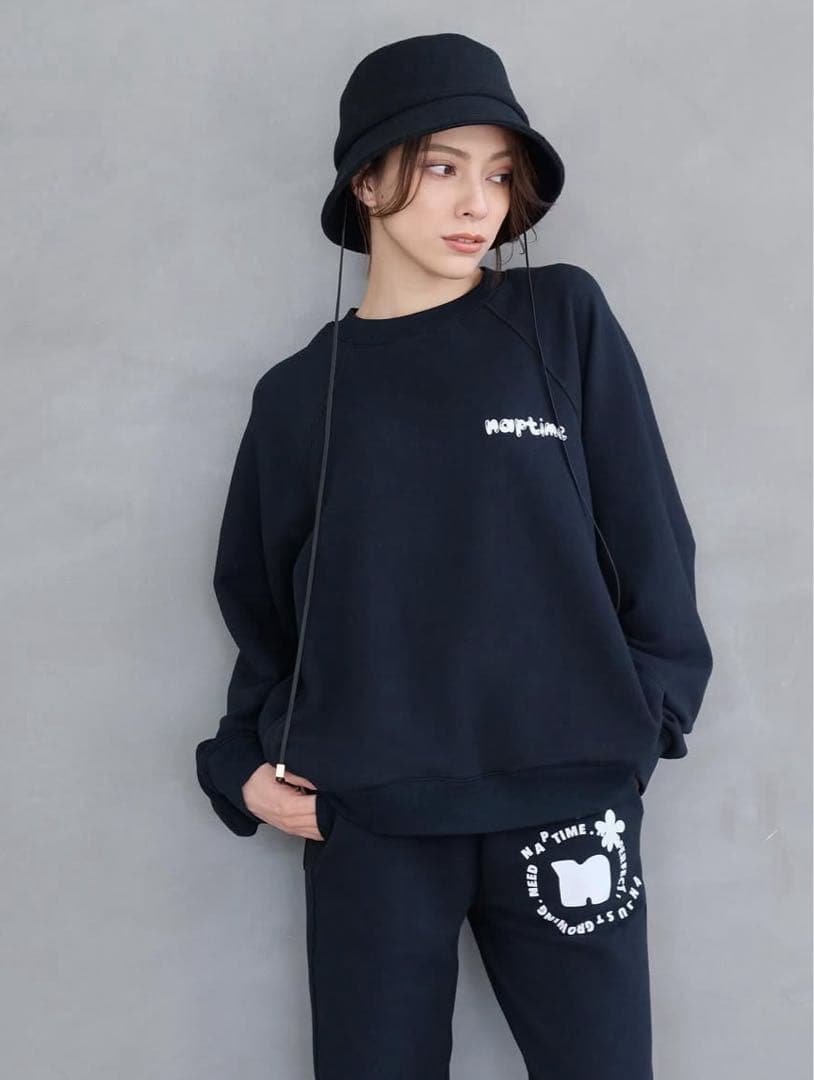 ナップタイム スウェット ネイビー上Mサイズ下Sサイズ