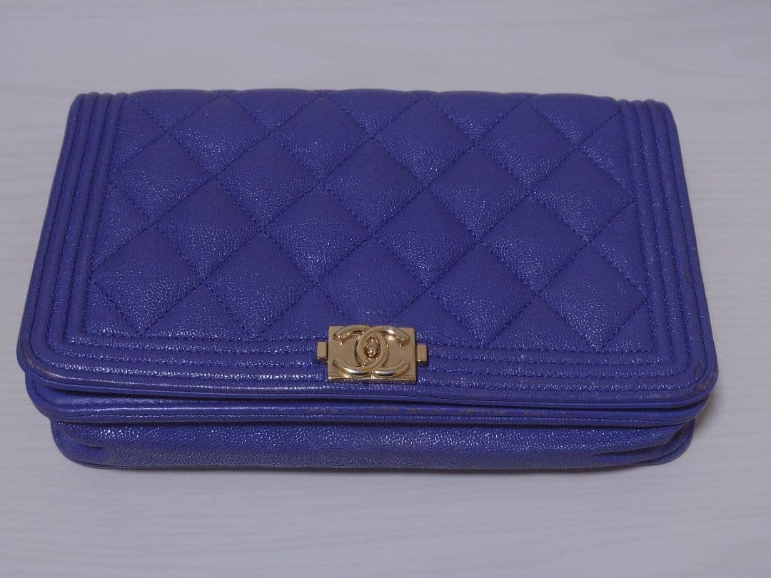 CHANEL ボーイシャネル チェーンウォレット
