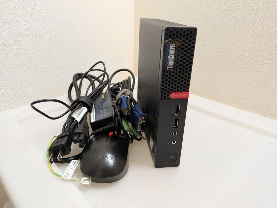 Lenovo ThinkCentre M710q i3 8GB 256GB ミニ