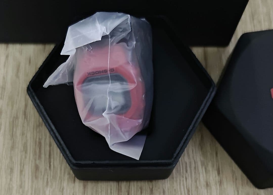 新品未開封　DWN-5600-4JR　G-SHOCK Nano　 ナノ