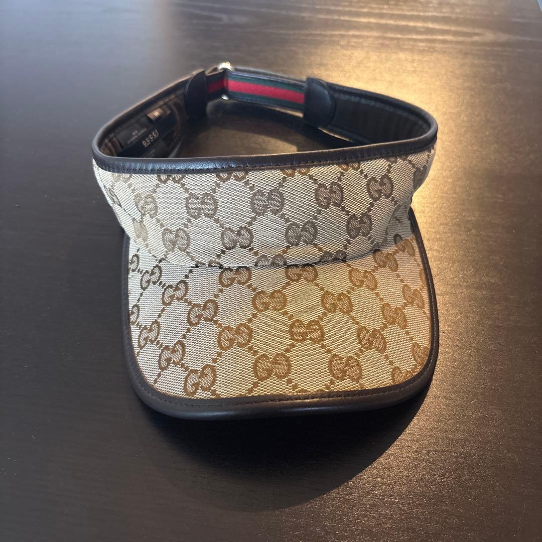 GUCCI GG サンバイザー M