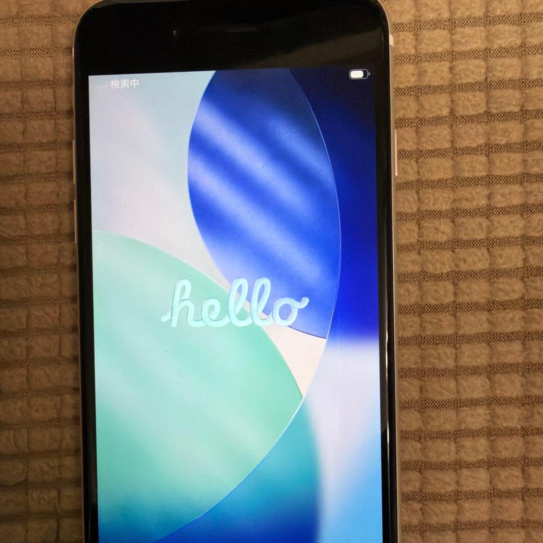 iPhone SE2 ホワイト　64