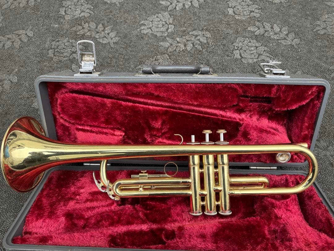 ヤマハ トランペット YTR-235