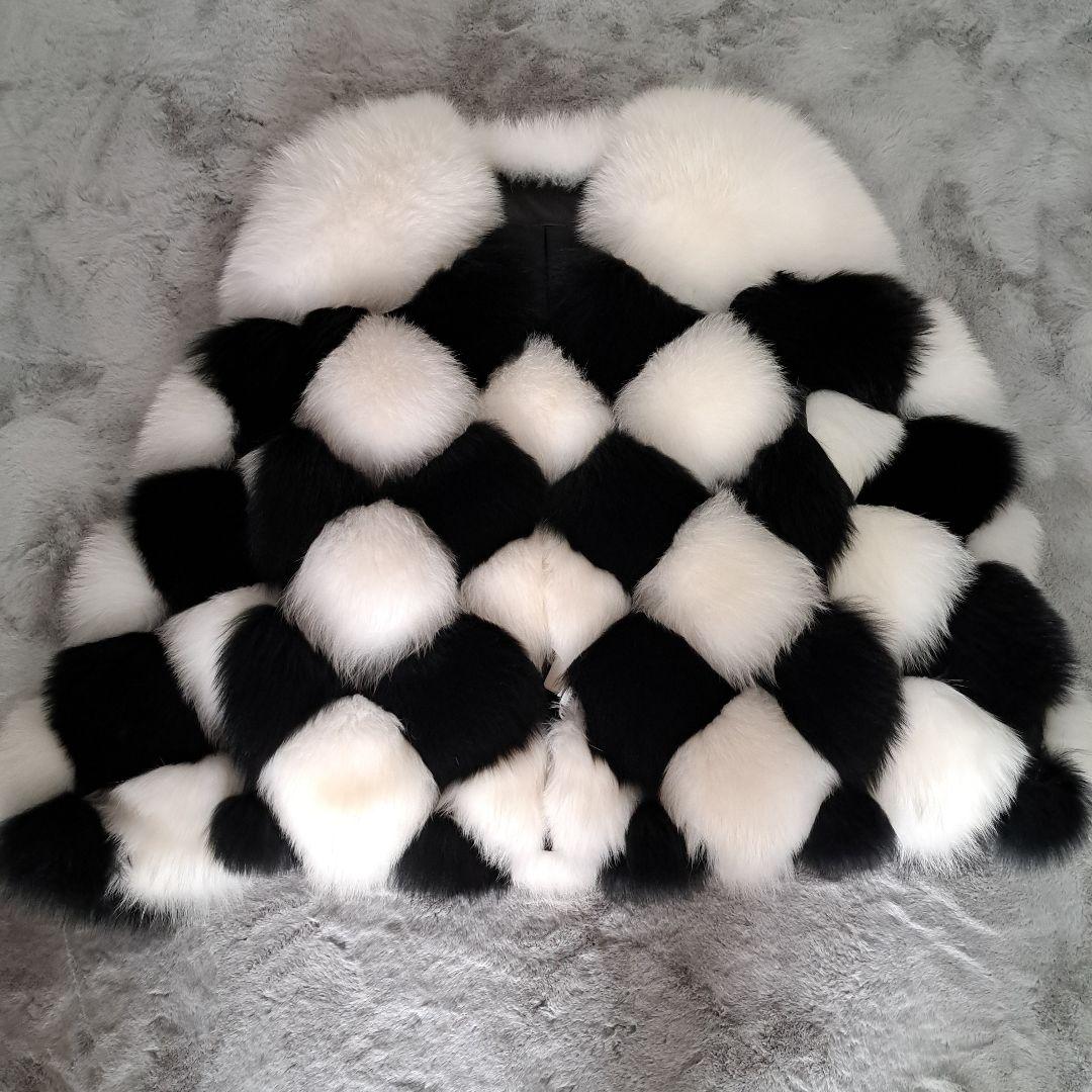 新品 sagafurs フォックスファー ミドルコート チェック柄 高級