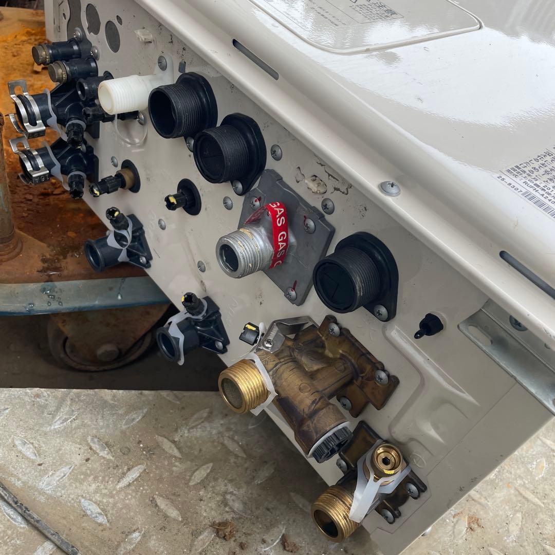 中古　リンナイ給湯暖房熱源機RUFH-A2400AU2-3 12A13A都市ガス