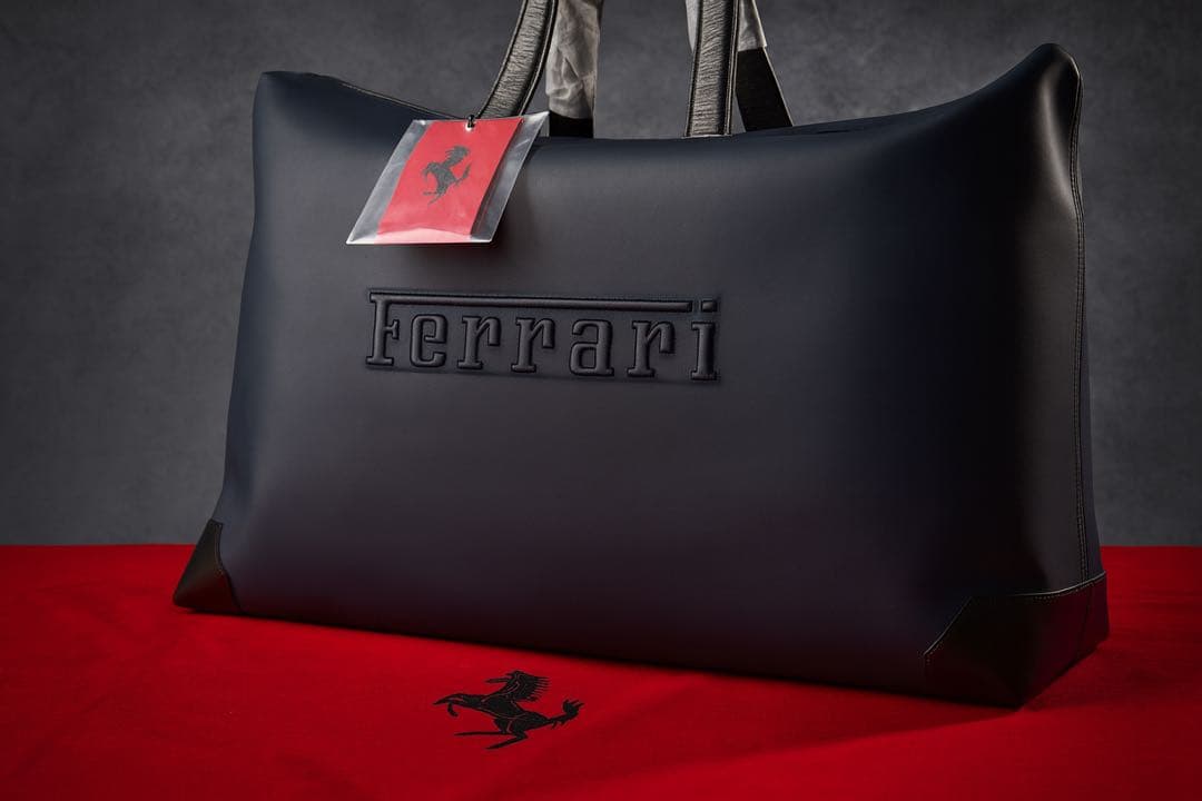 【非売品】ferrari ボストンバッグ