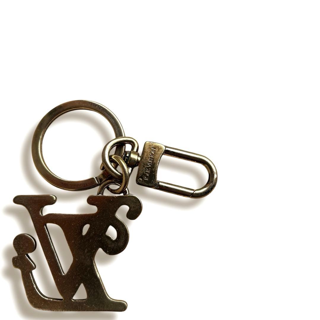 ルイヴィトン NIGO チャーム キーホルダー ゴールド色 LV