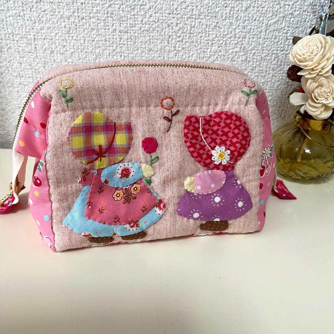 ハローベイビー　L字ファスナーポーチ