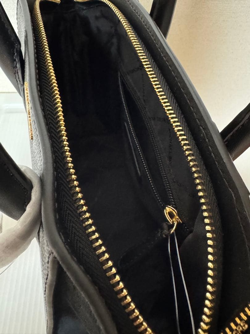 《新品タグ付き》MICHAEL CORS ハンドバッグ