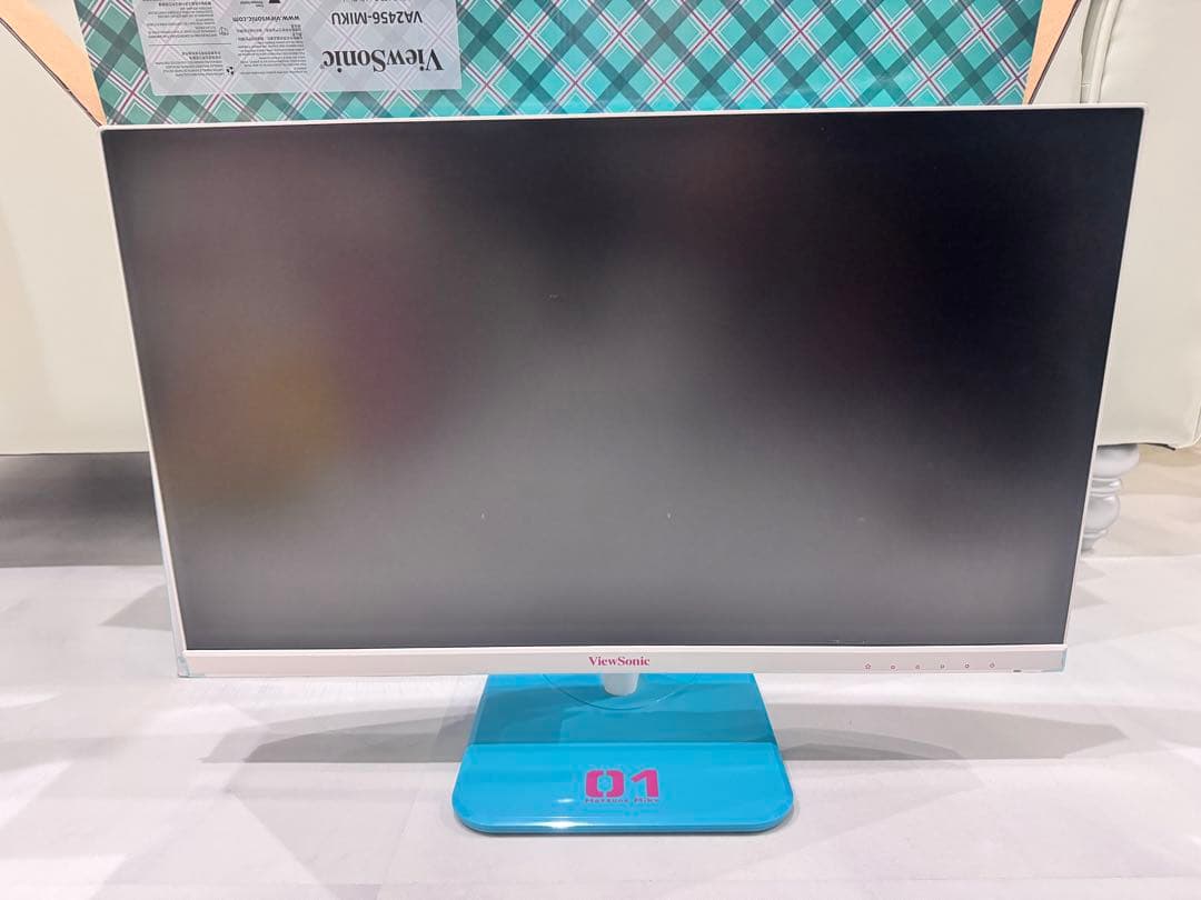 初音ミクコラボディスプレイ　23.8型フルHD viewsonic