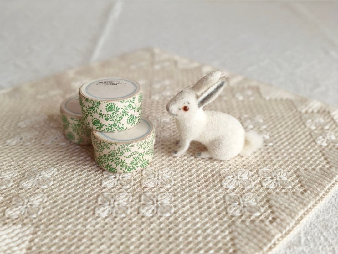 【ちびたんさま】vintage ୨୧ 真っ白な 可愛い ウサちゃん