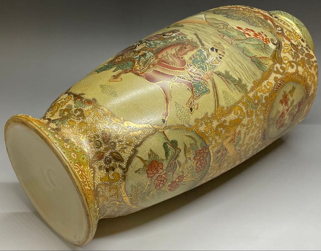 薩摩焼　色絵　金蘭手　武士美人図　花瓶　壺　飾壷　36cm v49