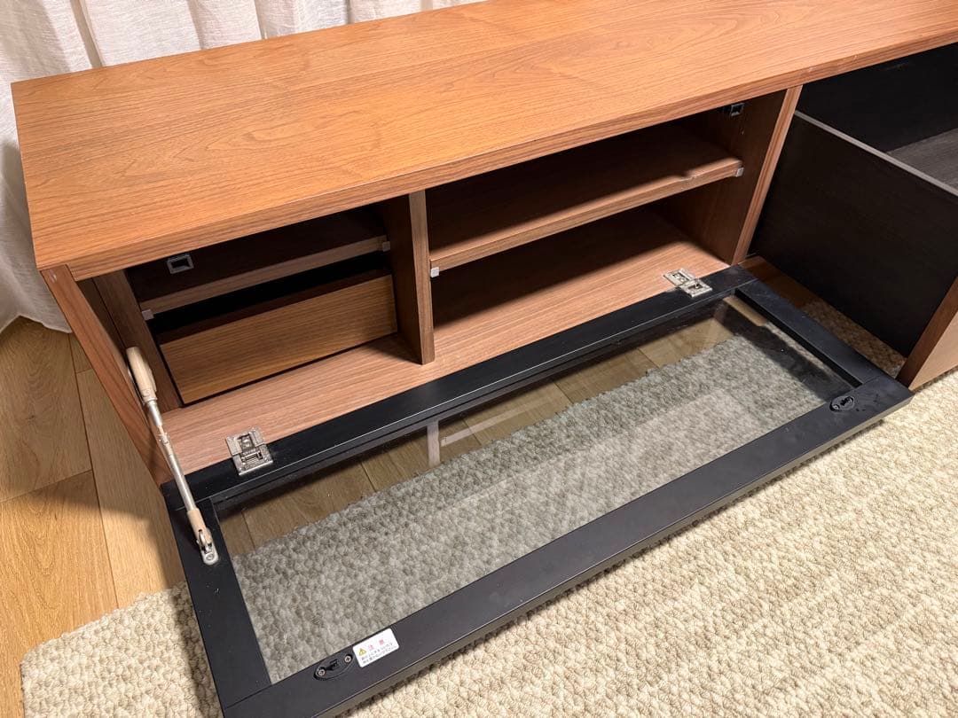 アクタス　SHINE 176 TV BOARD