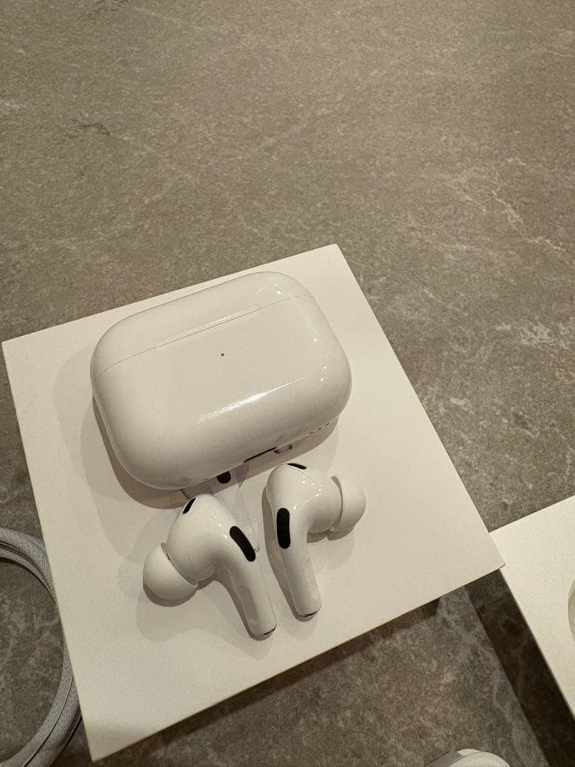 超美品 【限定保証あり】Apple AirPods Pro 第二世代 USB-C