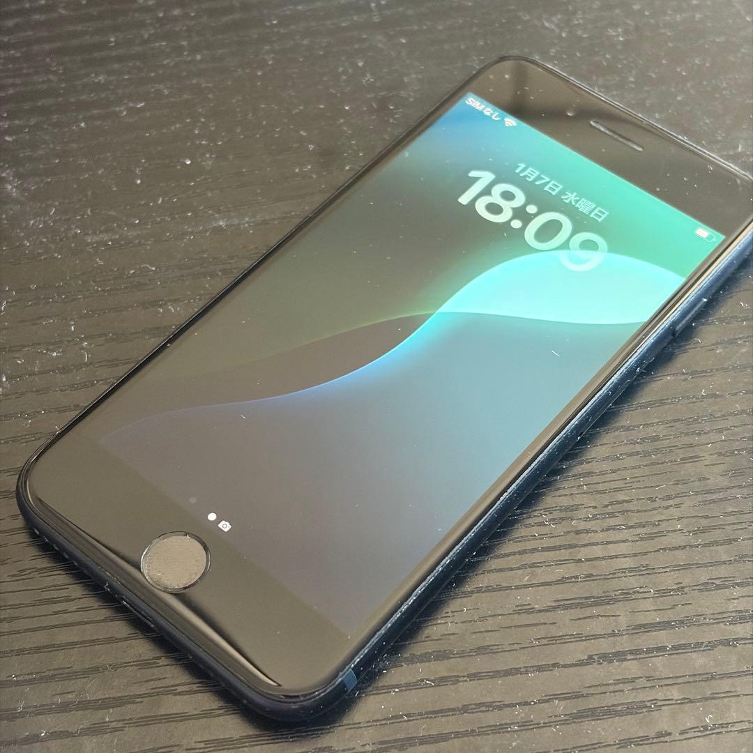 iPhone SE 第3世代 64GB ミッドナイト バッテリー84%