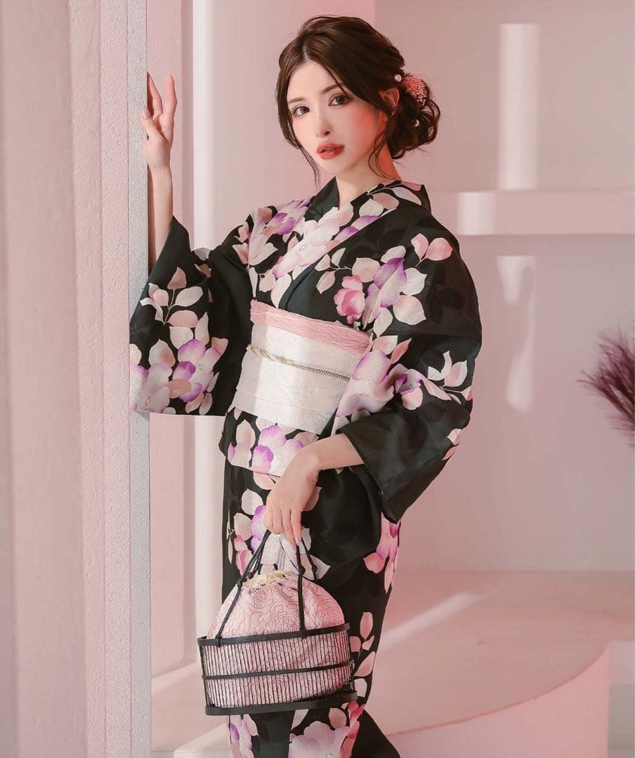 黒緑×ニュアンス椿 ゆかた3点セット (浴衣+平帯or作り帯+下駄)