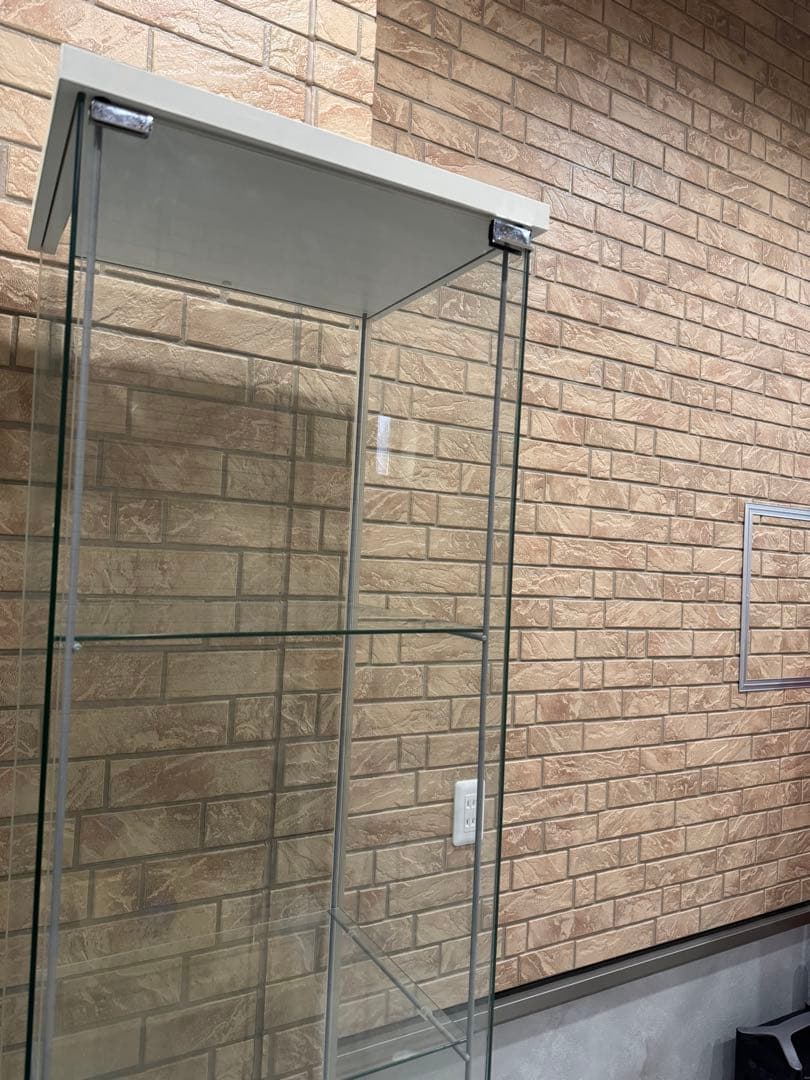 【即購入OK】IKEA DETOLF ガラス扉キャビネット 43x163 cm②