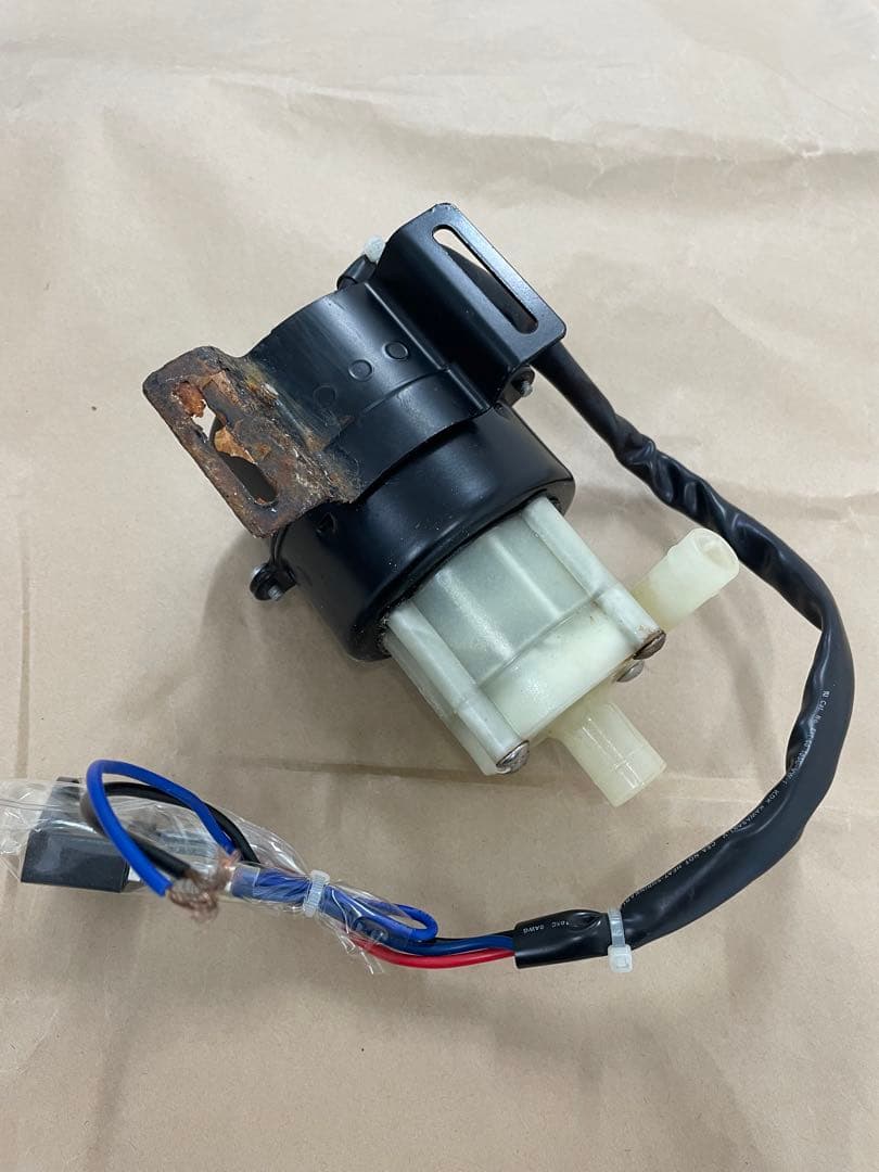 製氷機　製氷水黒ポンプ　2個セット