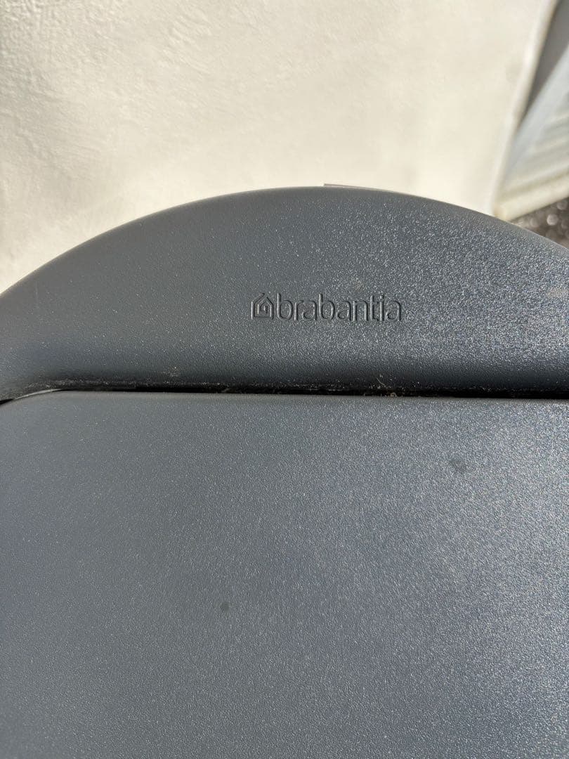 ブラバンシア（Brabantia）　タッチビン（Touch Bin）容量30L