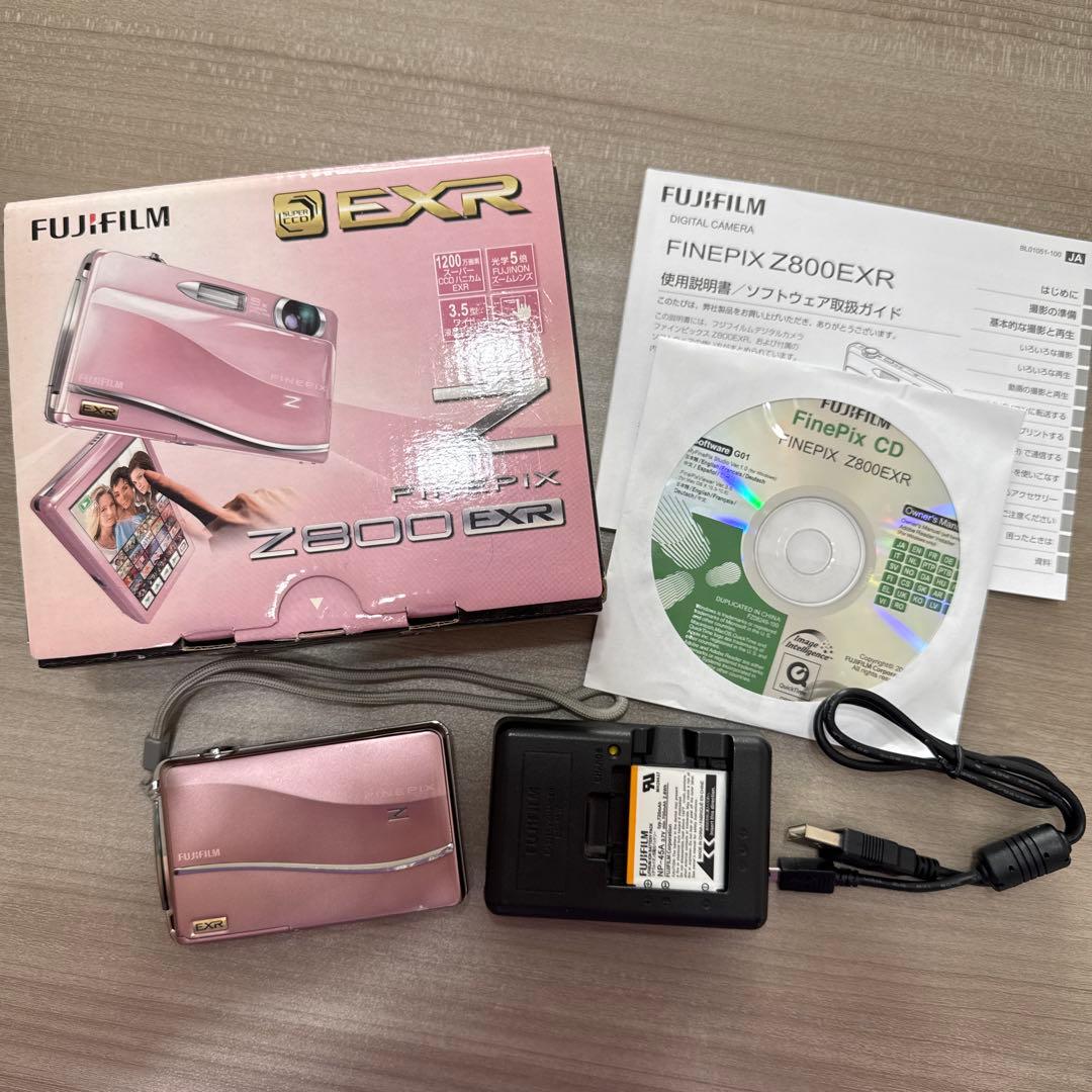 FUJIFILM FINEPIX Z800 EXR ピンク