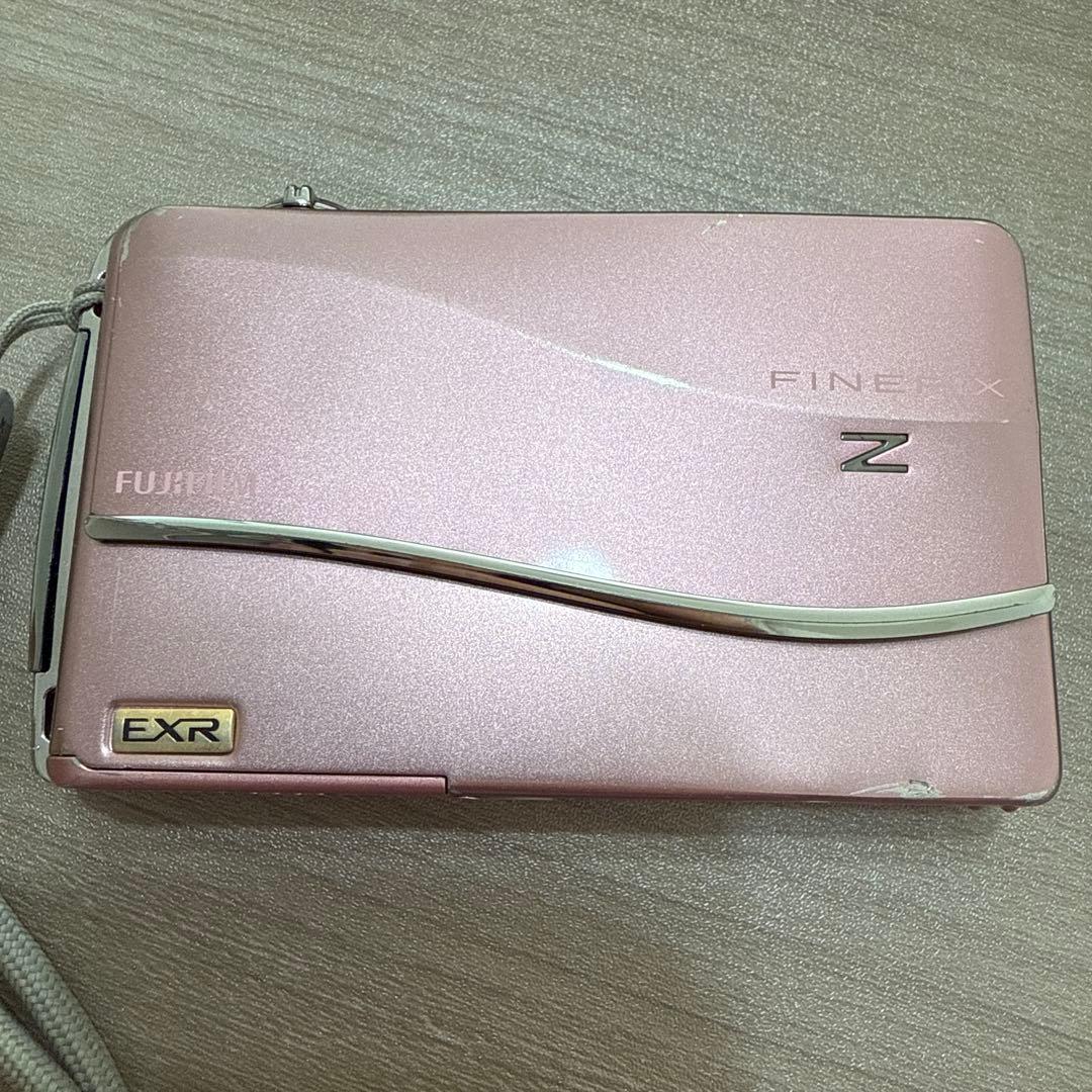 FUJIFILM FINEPIX Z800 EXR ピンク