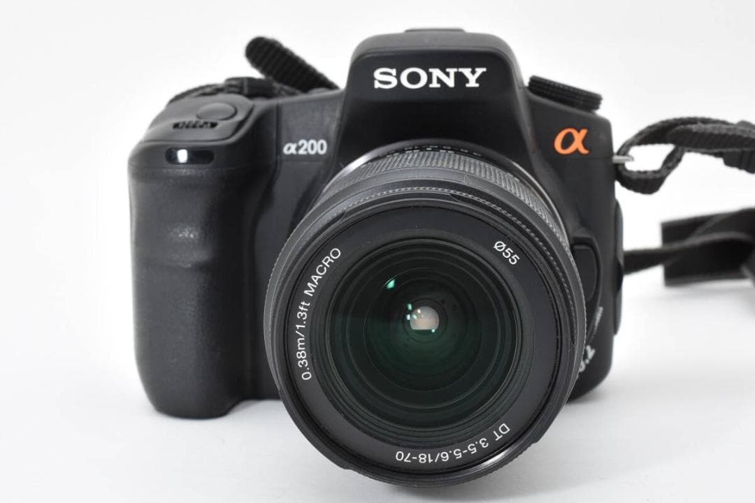 ソニー　SONY DSLR-A200 18-70m F3.5-5.6 MACRO