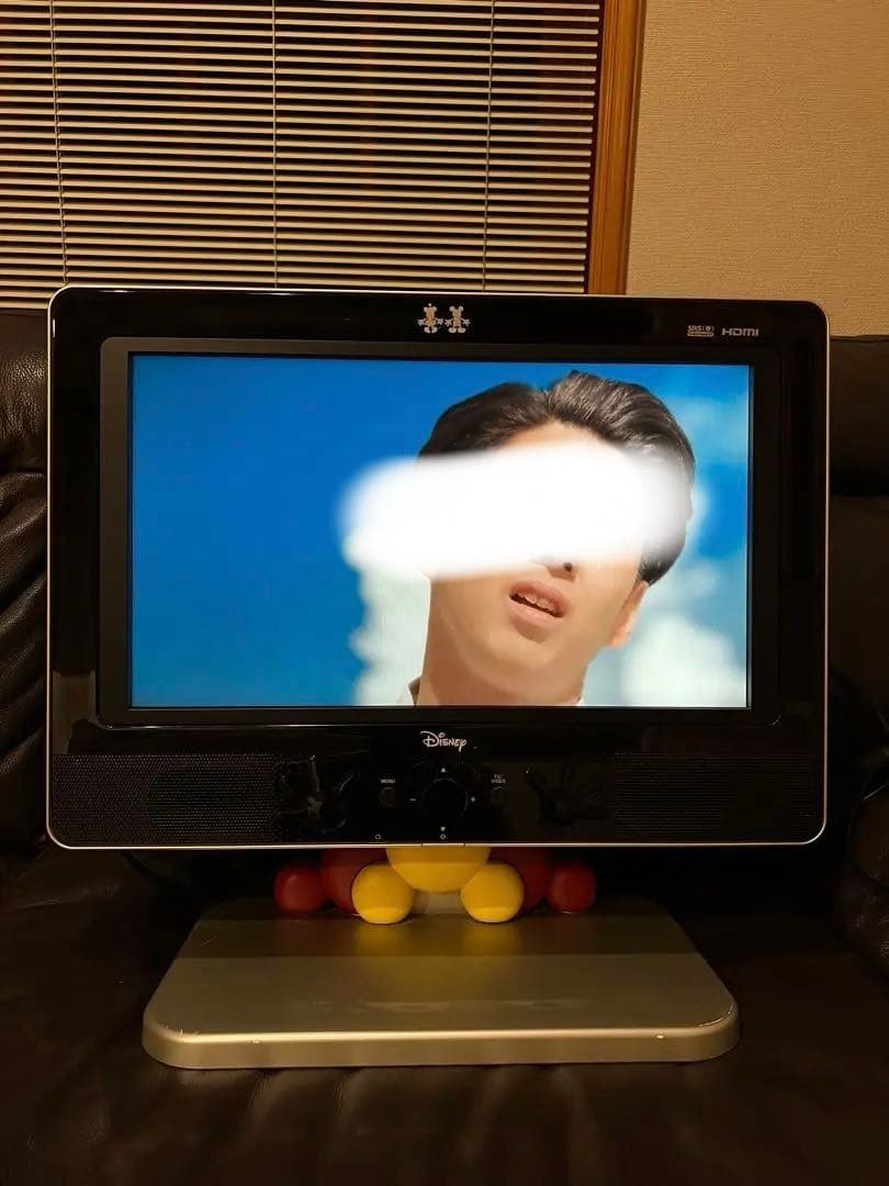 Disney ミッキー　テレビ 本体とリモコン付き