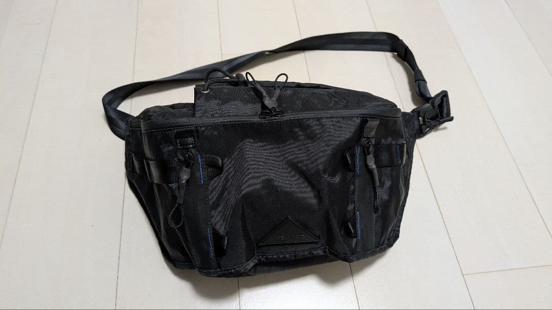 【超美品】VENQUE Trek Cross Body （日本非売品）