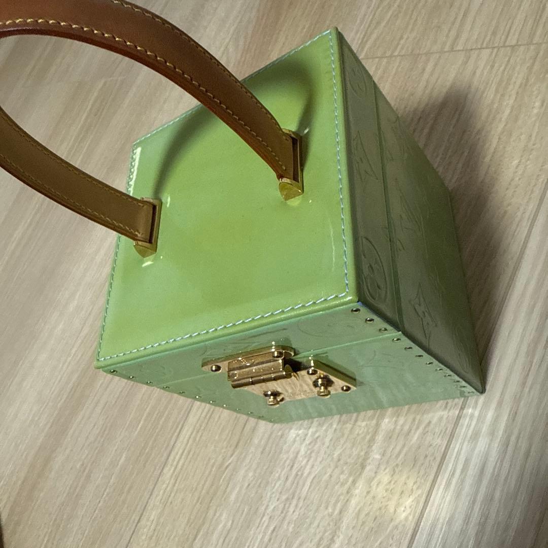 VITTON ヴェルニ　ブリーカーボックス　ハンドバッグ