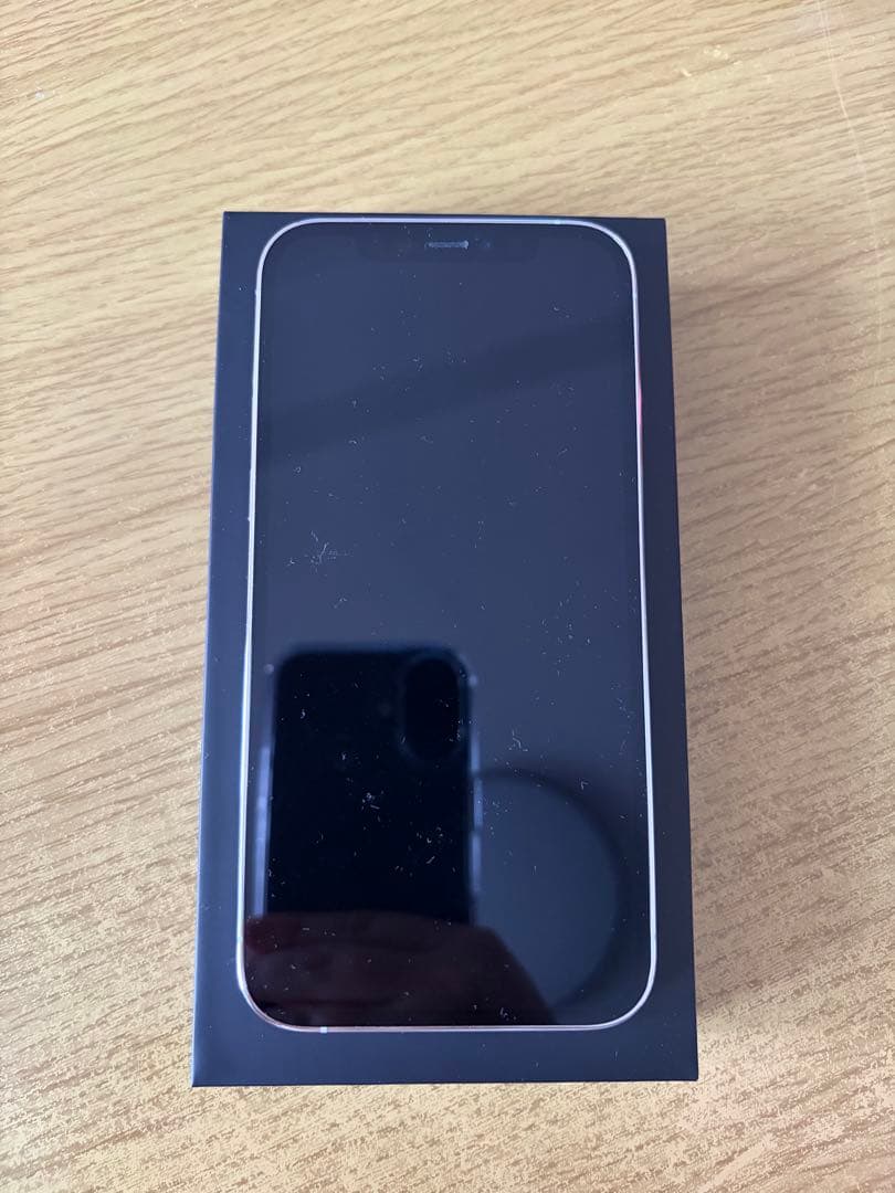 Apple iPhone 12 Pro シルバー（256GB）本体