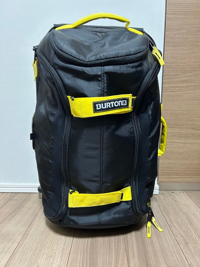 BURTON キャリーバッグ ブラック/イエロー