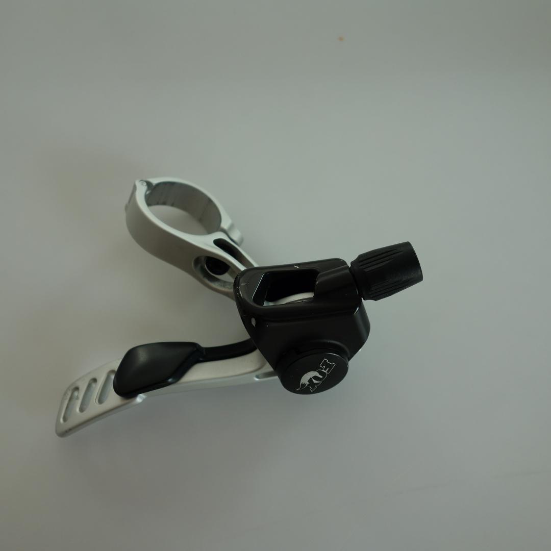 FOX D.O.S.S. ドロッパーシートポスト 31.6mm / 100mm