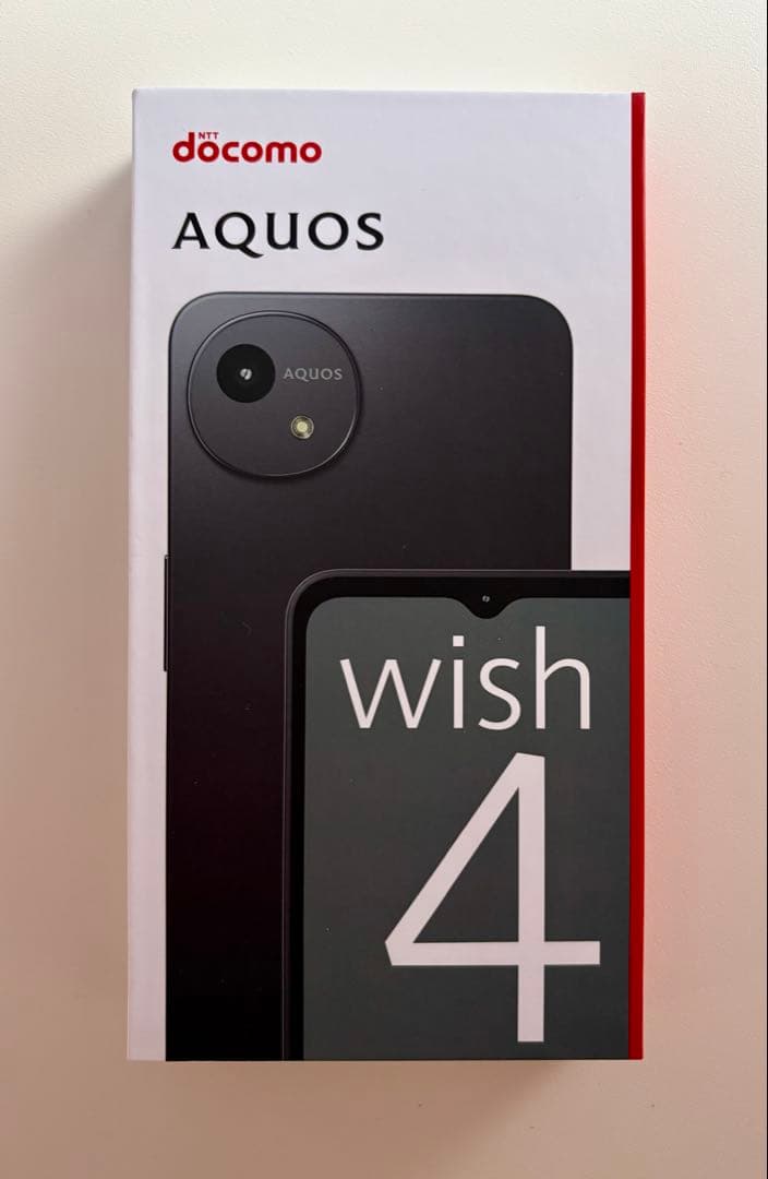 新品 未使用 docomo AQUOS wish 4 本体