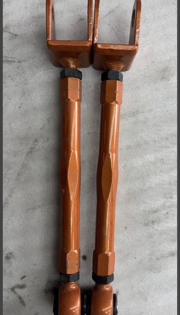 クラウン　スキッドレーシングアッパーアームトーコントロール　　テンションロッド