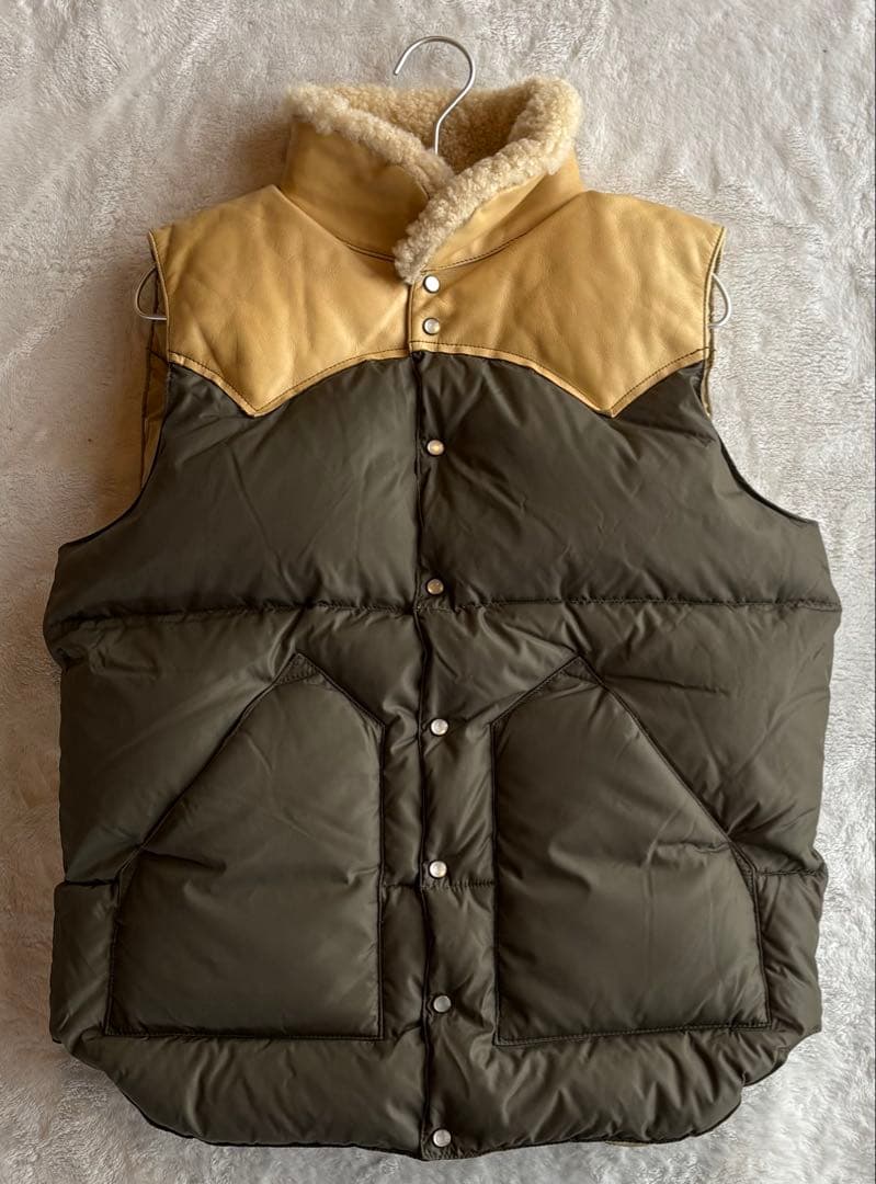 【40サイズ】Rocky Mountain Featherbed ダウンベスト