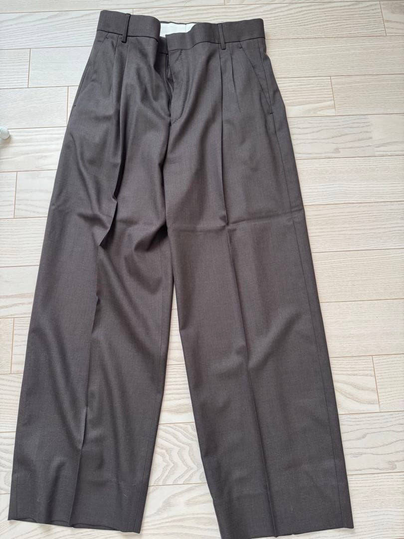 H beauty &youth トロピカルウールパンツ