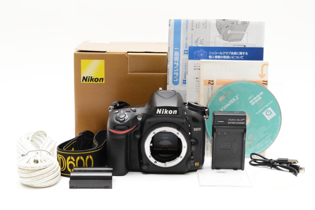 Nikon ニコン D600 ボディ ショット回数：4,359枚