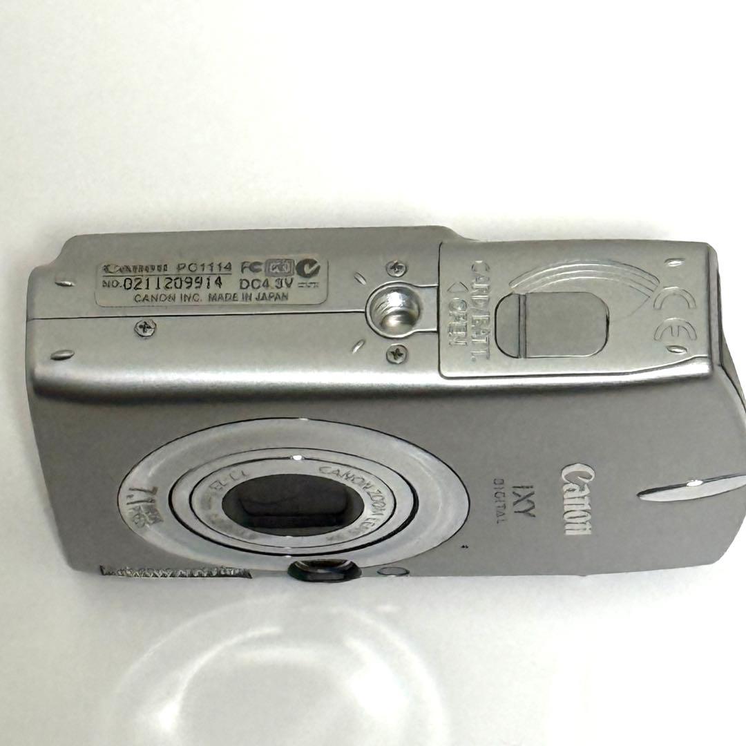 【美品】Canon IXY DIGITAL 600 シルバー デジカメ