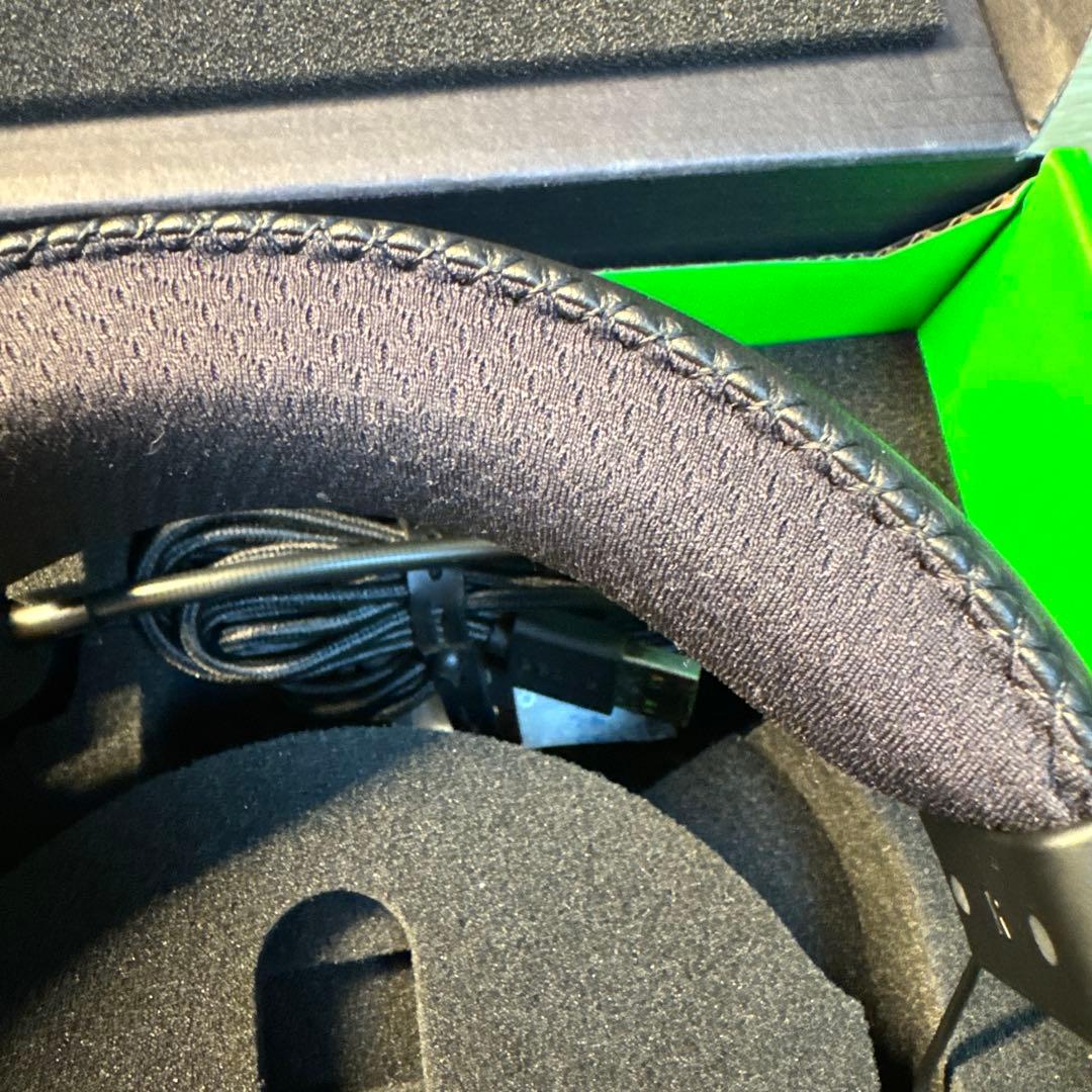 【極美品・動作確認済】Razer BLACKSHARK V2 PRO