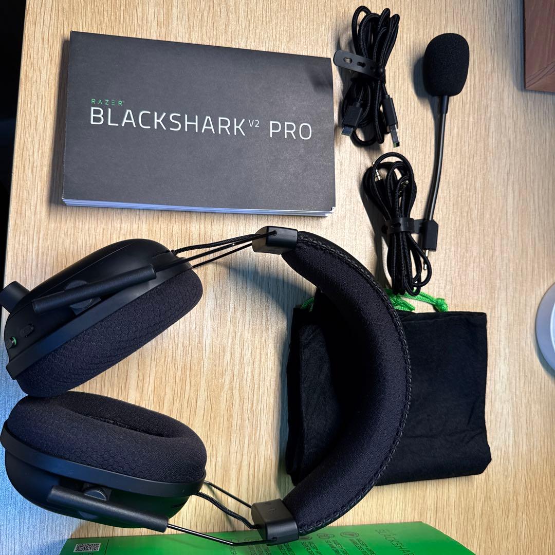 【極美品・動作確認済】Razer BLACKSHARK V2 PRO