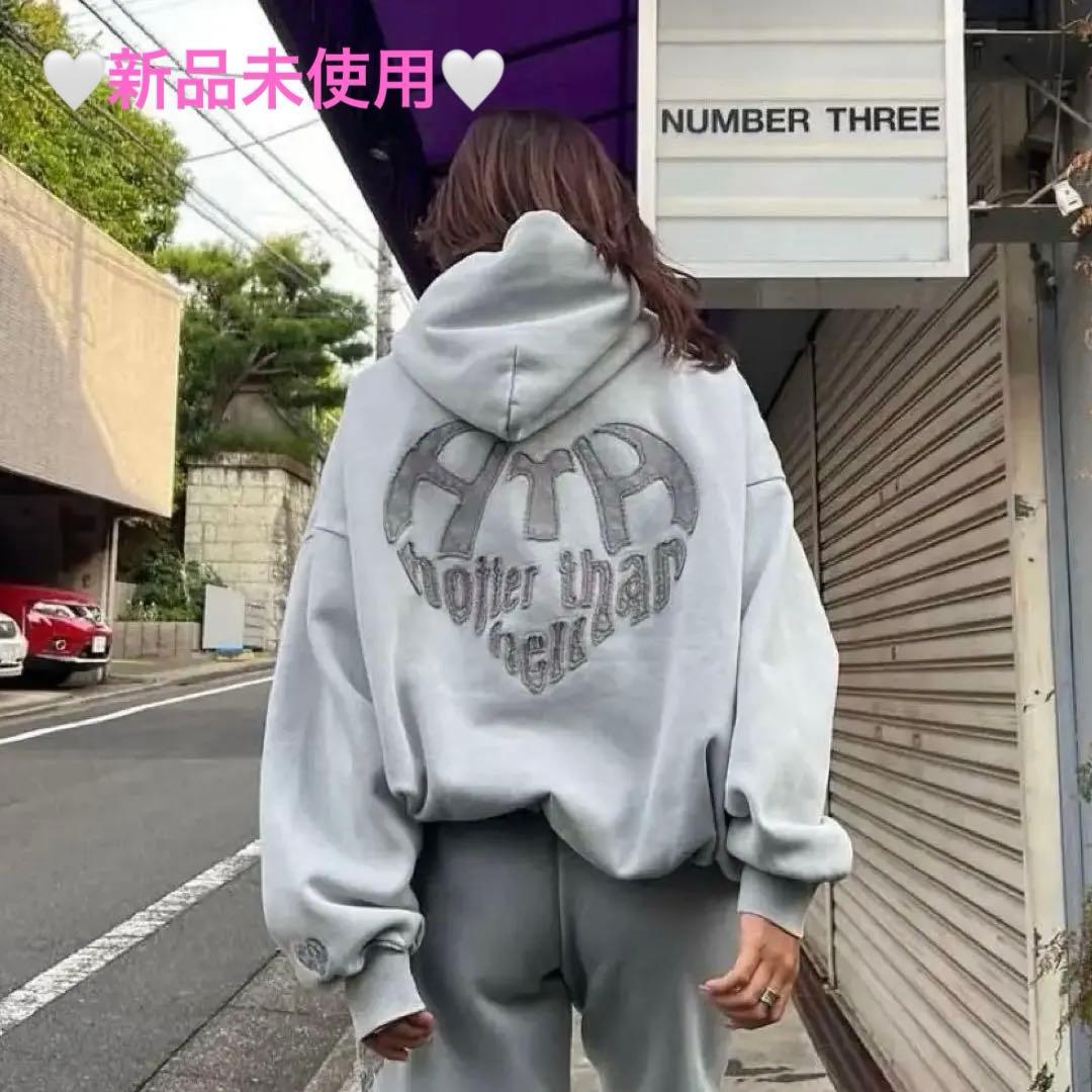 【新品未使用タグ付き】Hotter than Hellパーカー