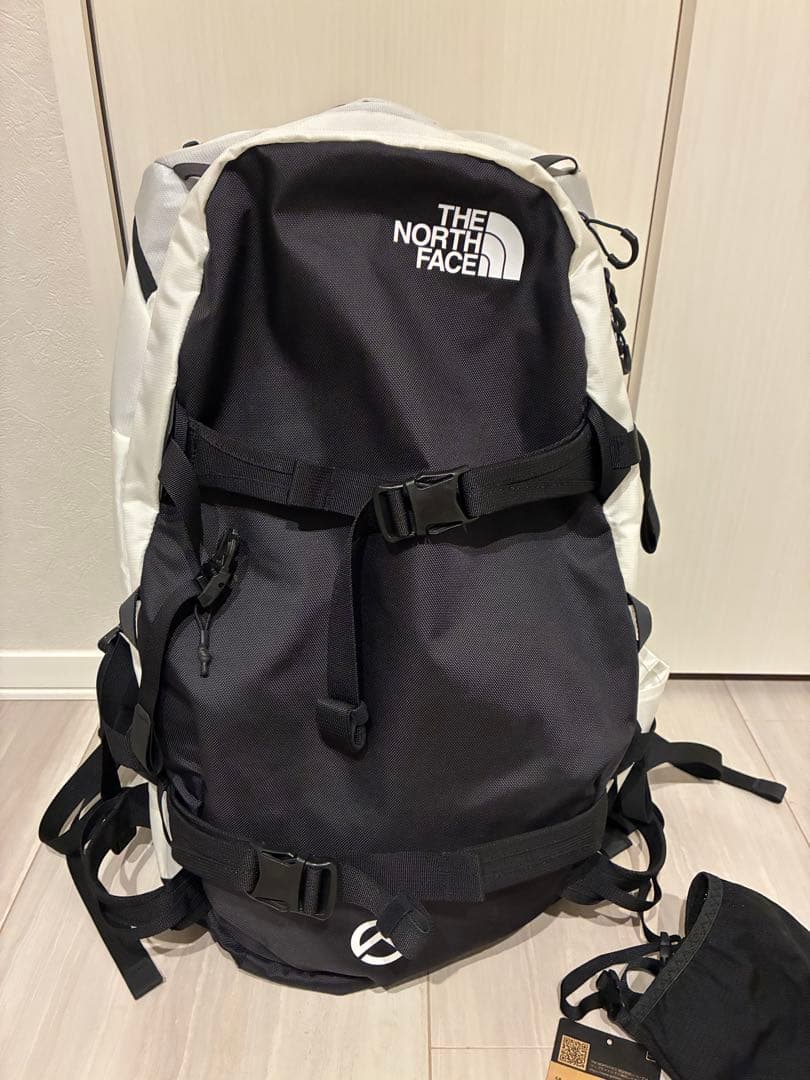 バッグ the northface Chugach35