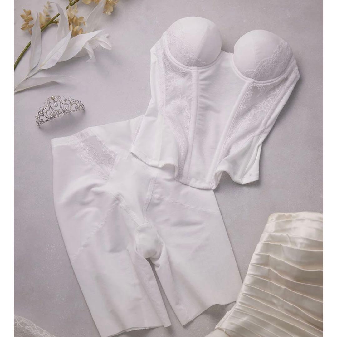 ワコール　ブライダルインナー