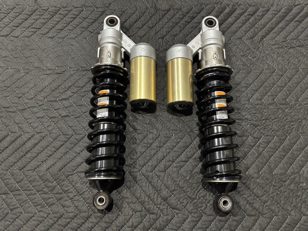 カワサキ純正 KYB リアサスペンション