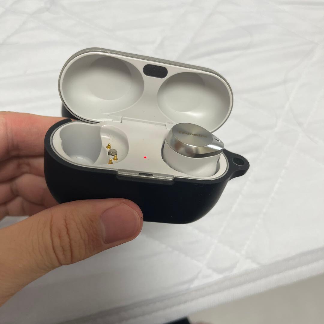 technics eah-az80ケースと片耳のみ。