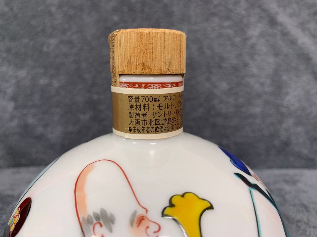 ☺︎ サントリー 九谷焼　七福神文瓶 ︎ 竹凰七福神文瓶 700ml 未開封品