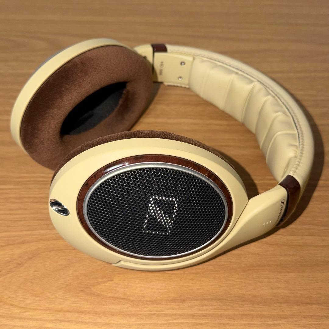 ヘッドホン SENNHEISER HD598
