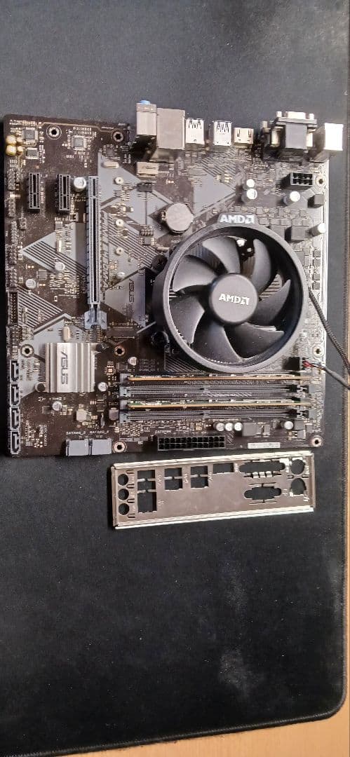 B450 マザーボード Ryzen 3 3100 CPU　メモリ 動作確認済み