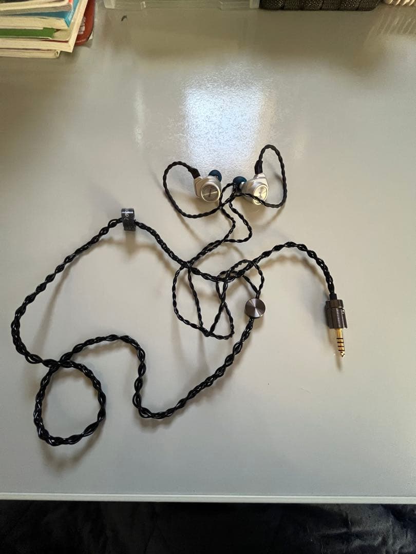 『美品』iBasso Audio 3T-154 オーディオファイル用イヤホン