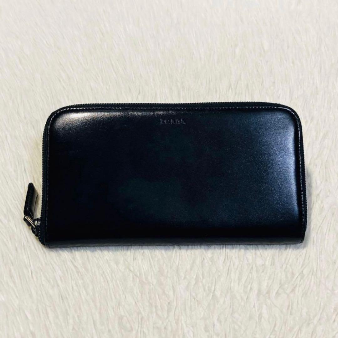 今週特別セール極美品 PRADA プラダ　長財布　ラウンドファスナー　ロング　黒